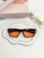 SOMDUL Relax & Sleep Glasses รุ่น BL8495 แว่นกรองแสงสีฟ้า ทรงเหลี่ยมโค้งมน เลนส์แดงเข้มและเลนส์ส้ม สำหรับช่วงเย็นและก่อนนอน - Image 12